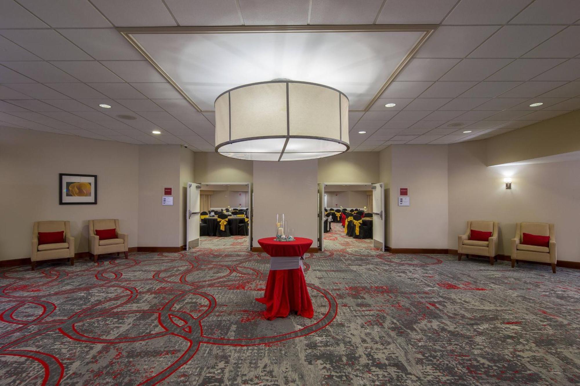 Four Points By Sheraton Orlando International Drive Exterior photo